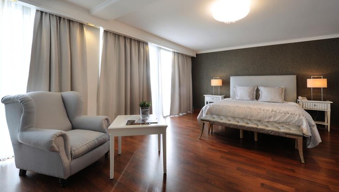 Residential Suite - Hotel Van der Valk Nazareth - Gent